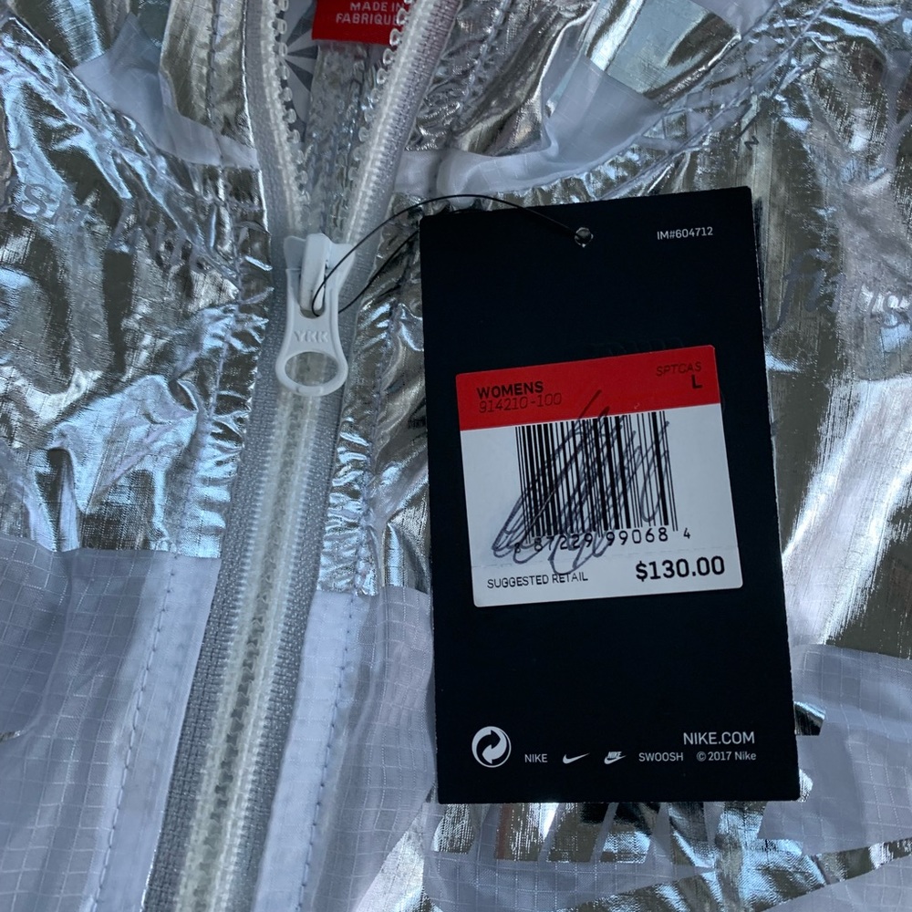 🚫SOLD🚫 NIKE'S METALLIC SILVER LOGO JACKET women L nwt - Picture 7 of 9